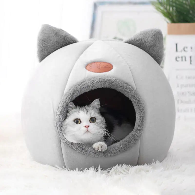 Luxurious Cat Bed